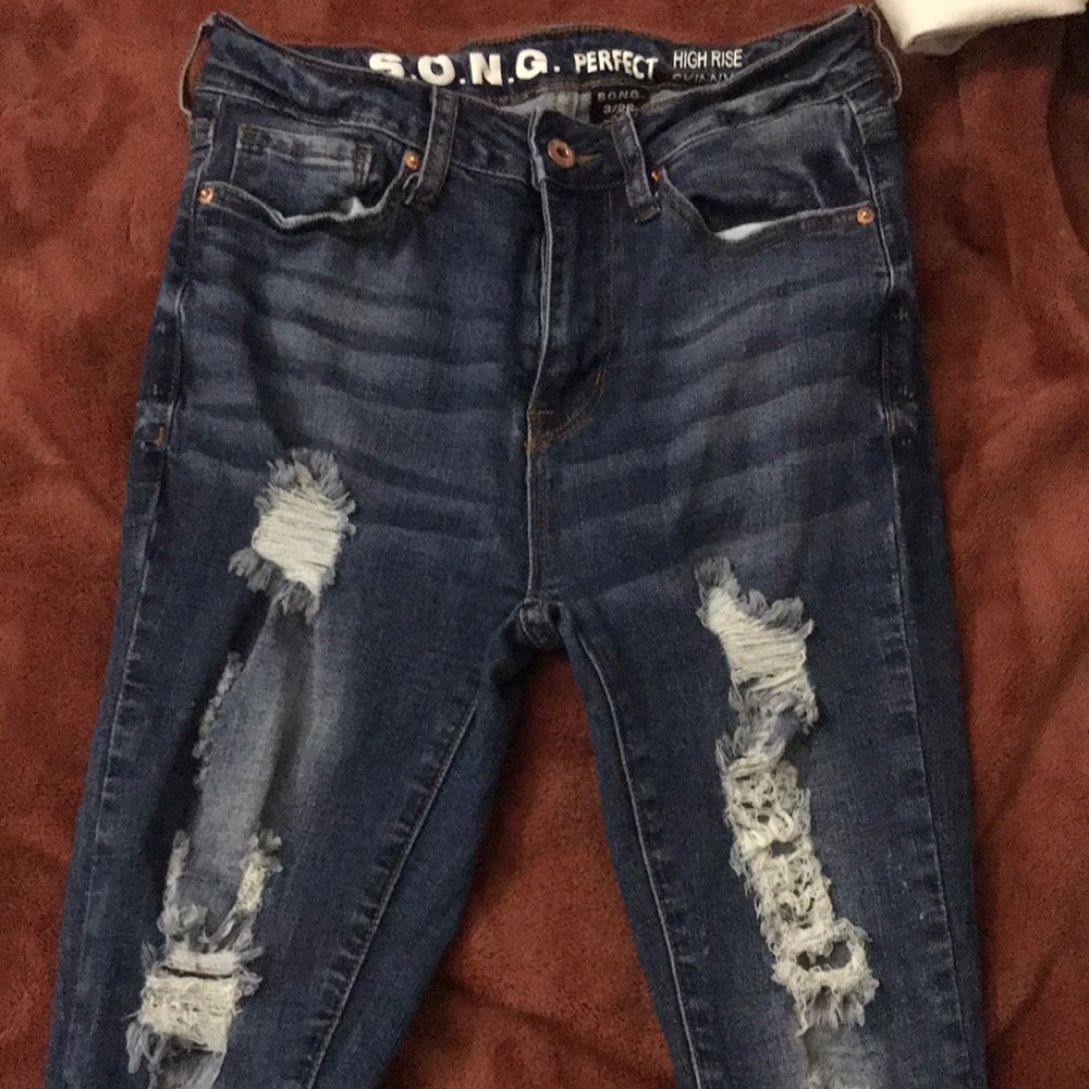 Ripped jeans